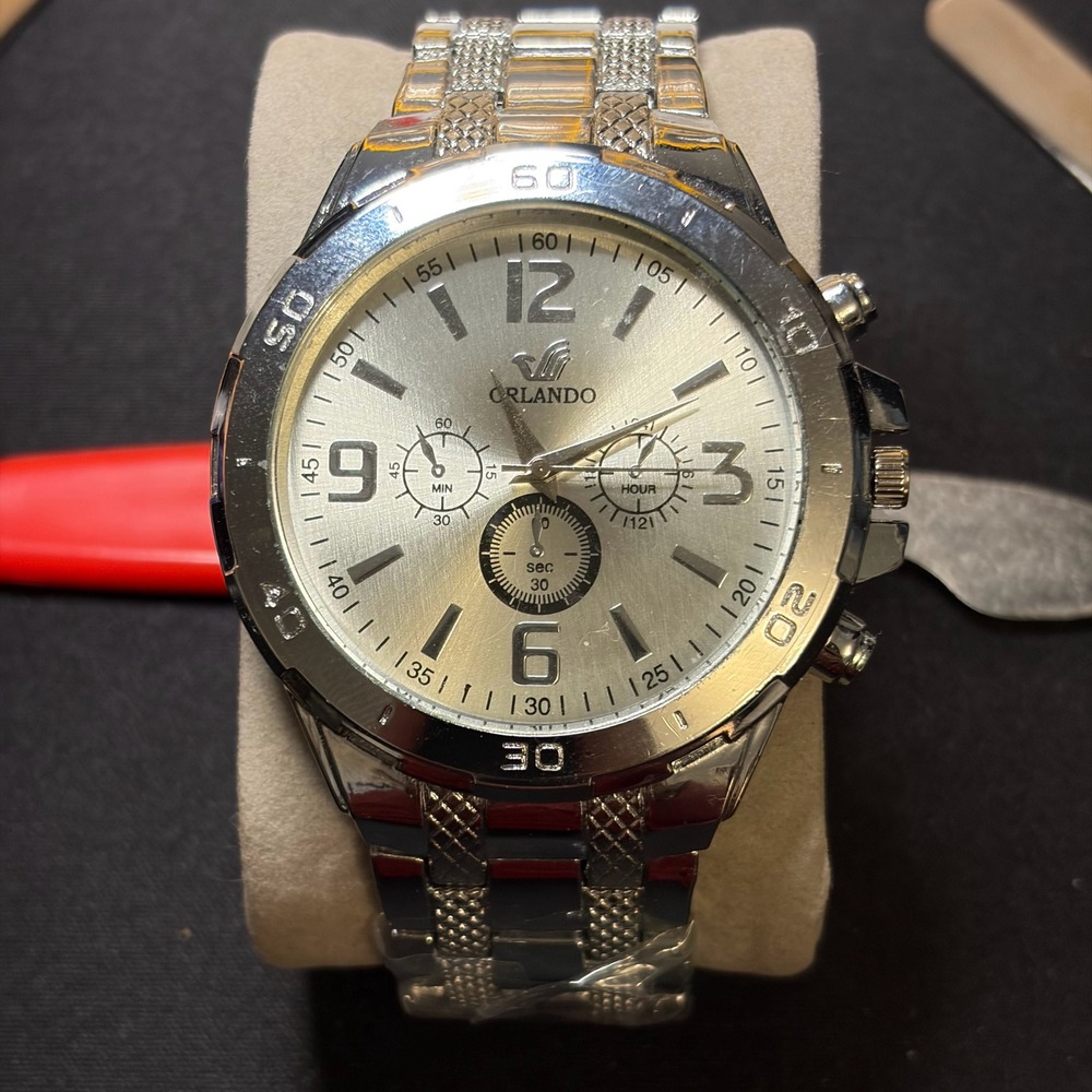 Orlando Quartz Chronograph Style Mens Watch Silver Tone Stainless Steel watch